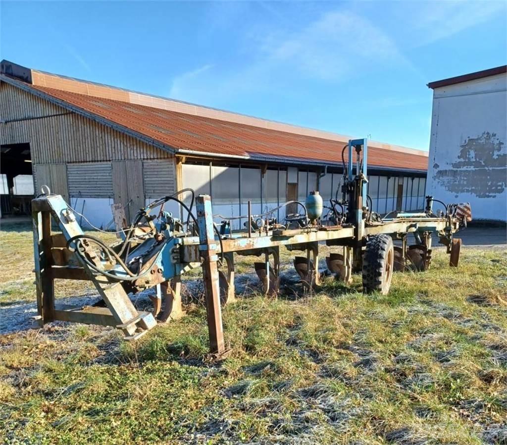Fortschritt B550 Aratri convenzionali