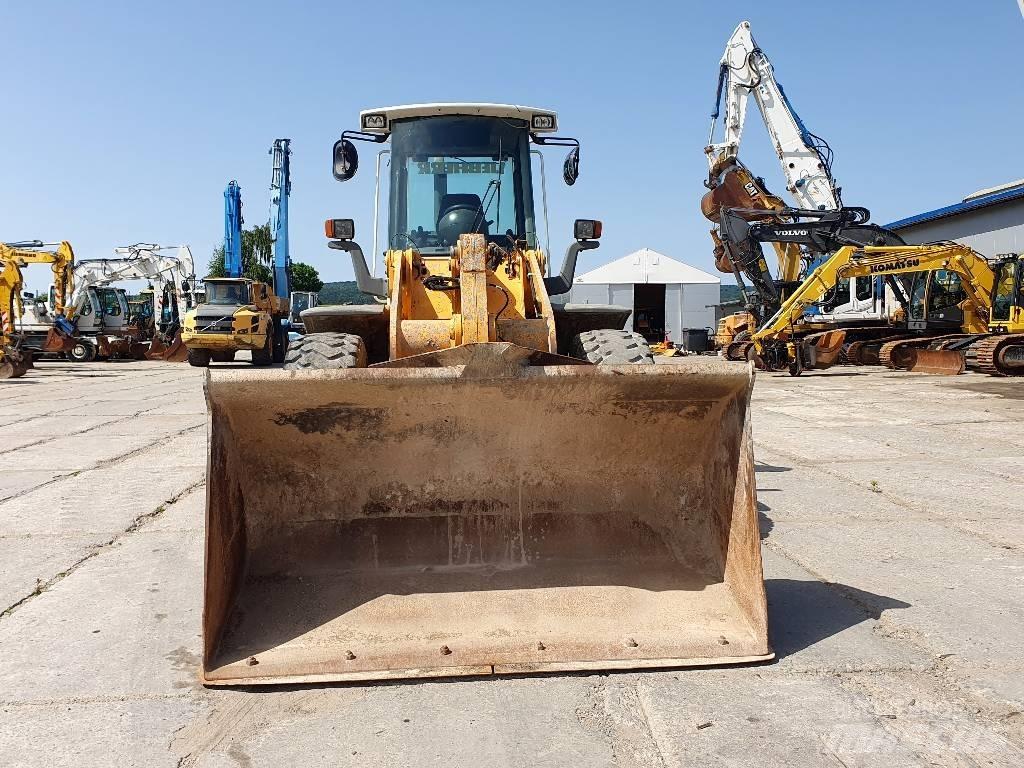 Liebherr L 538 Pale gommate