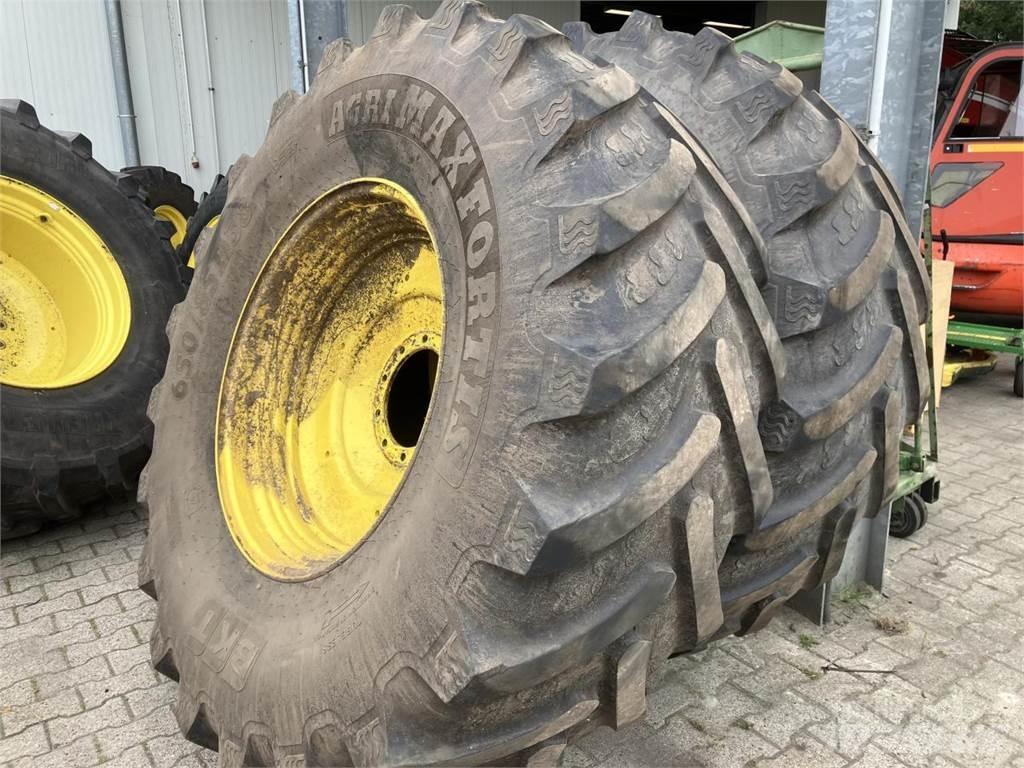 BKT 650/85R38 Pneumatici, ruote e cerchioni