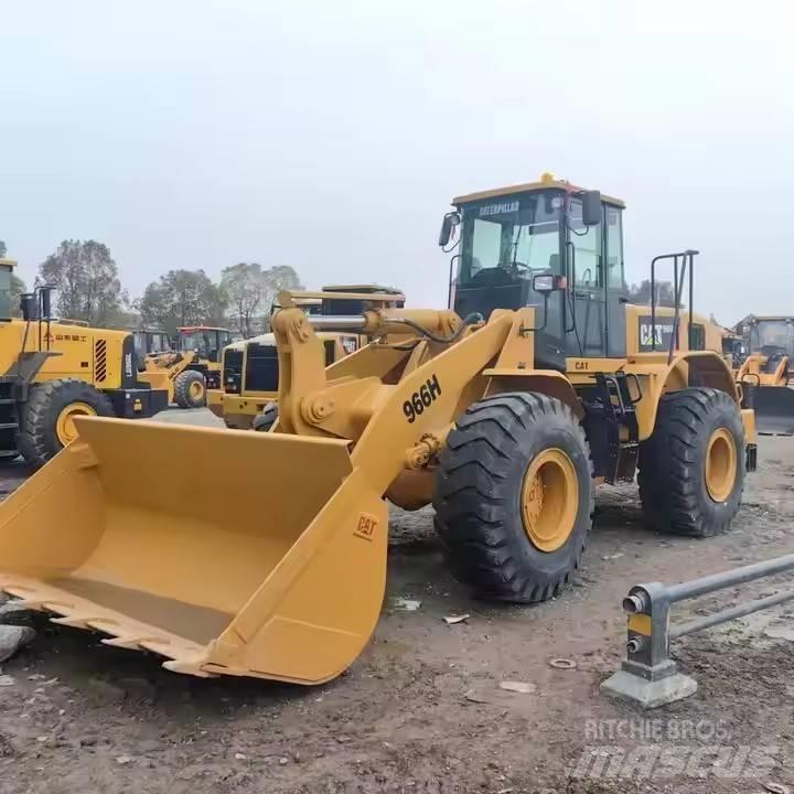 CAT 966 H Pale gommate