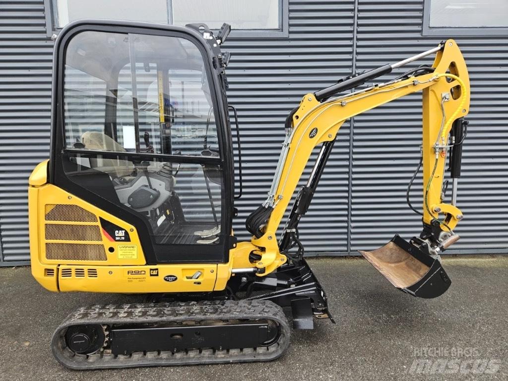 CAT 301.7 D Miniescavatori