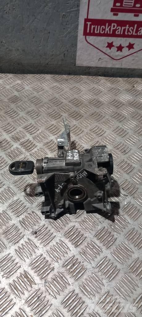 MAN TGX   7360051146 Cabine e interni