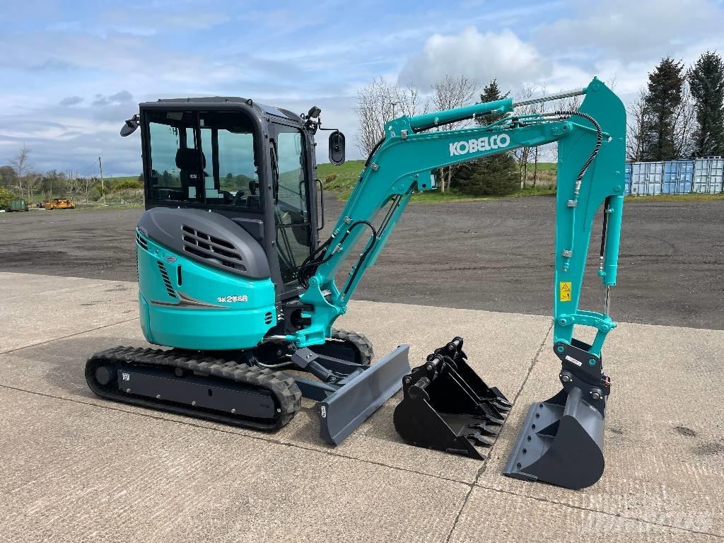 Kobelco SK26SR-7 Miniescavatori