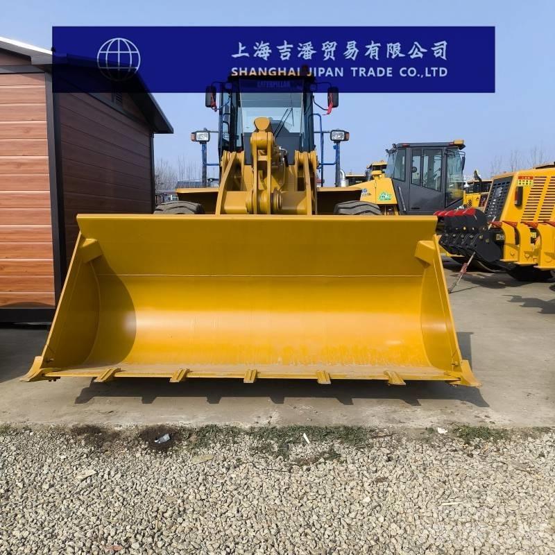CAT 966H Pale gommate