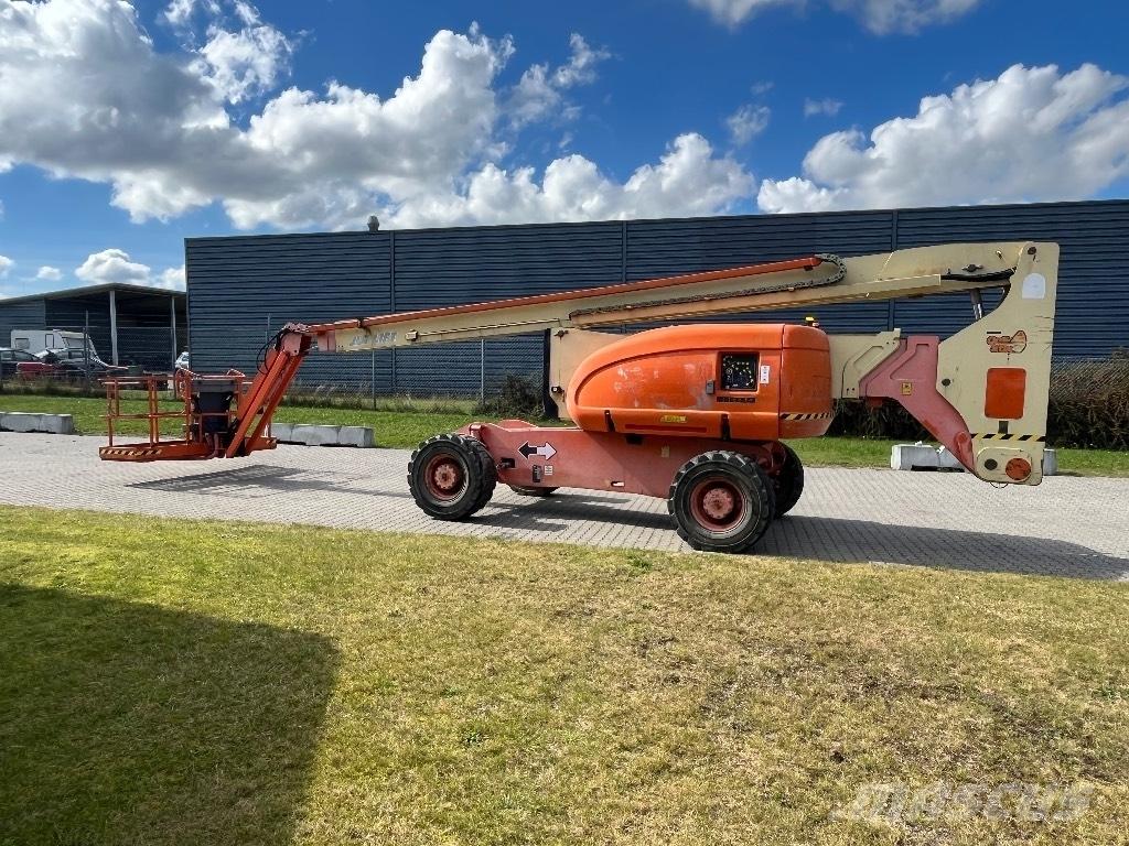 JLG 800 AJ Piattaforme a braccio articolato