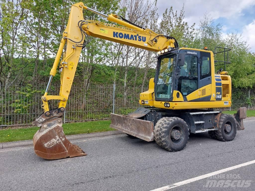 Komatsu PW148-11 Escavatori gommati