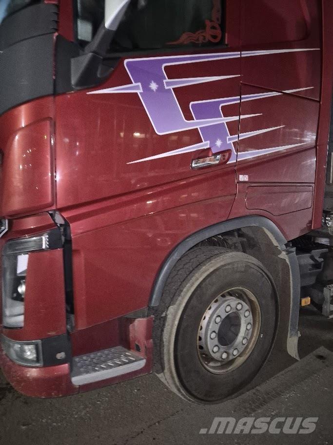 Volvo FH16 8x4  750 Camion trasporto legname