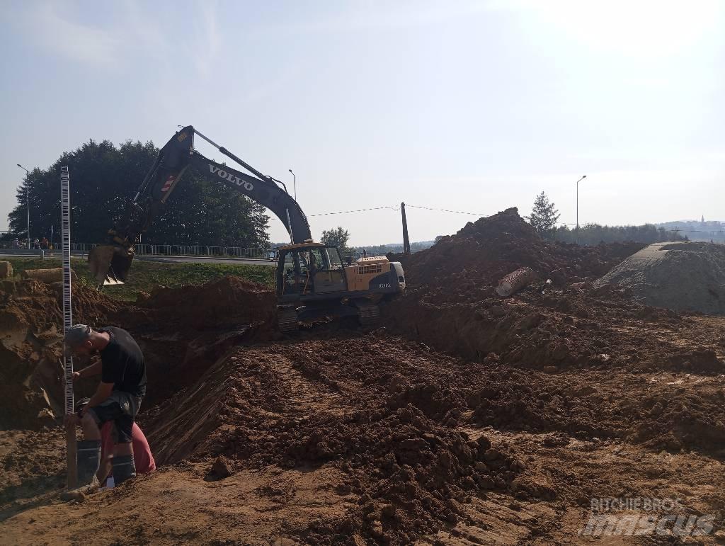 Volvo EC 240 C L Escavatori cingolati