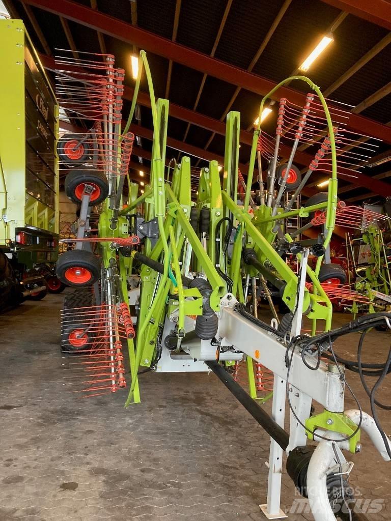 CLAAS LINER 4000 HHA Ranghinatori