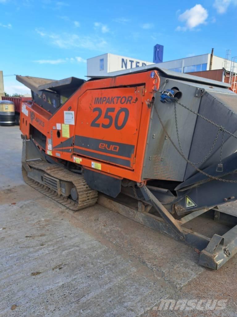 Arjes 250 Impaktor Trituratori di rifiuti