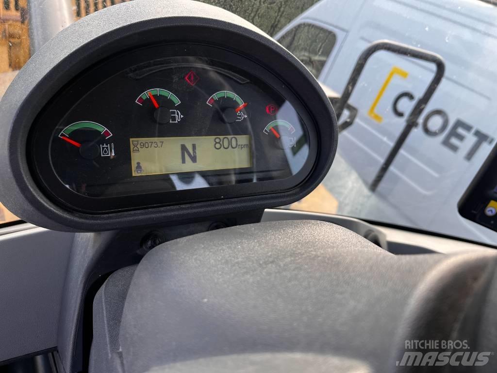CAT 938M Pale gommate