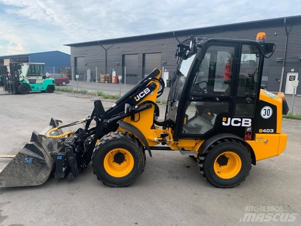 JCB 403 Pale gommate