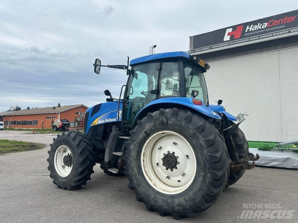 New Holland TG 230 Trattori