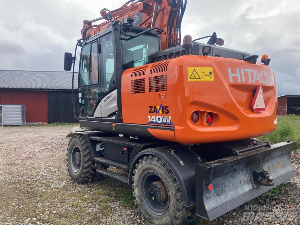 Hitachi 140w Escavatori gommati