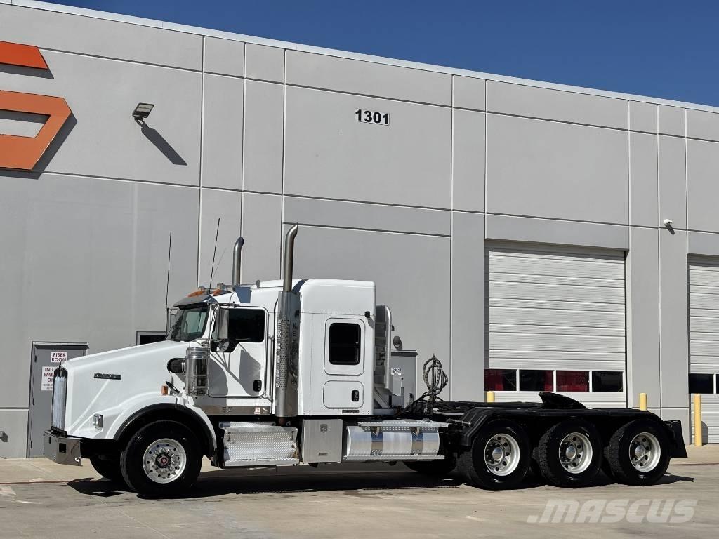 Kenworth T800 Motrici e Trattori Stradali