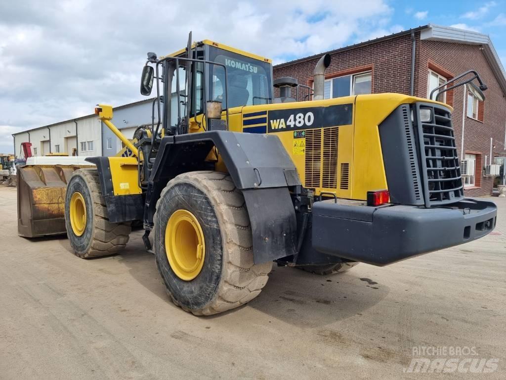Komatsu WA 480-6 Pale gommate