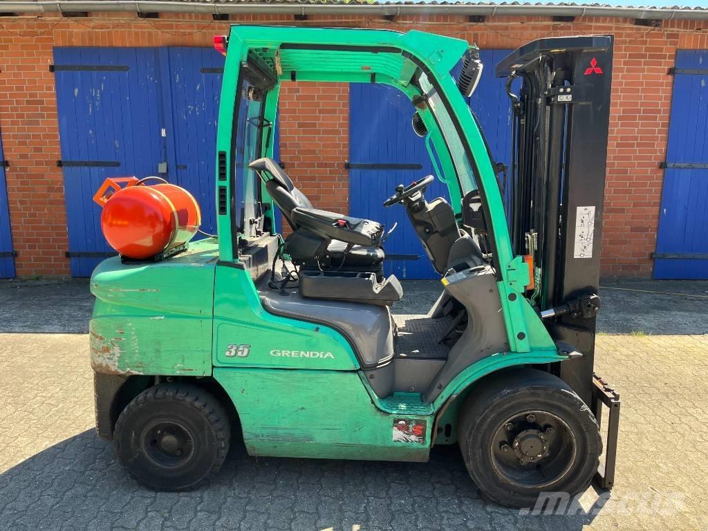 Mitsubishi FG 35 N Carrelli elevatori GPL