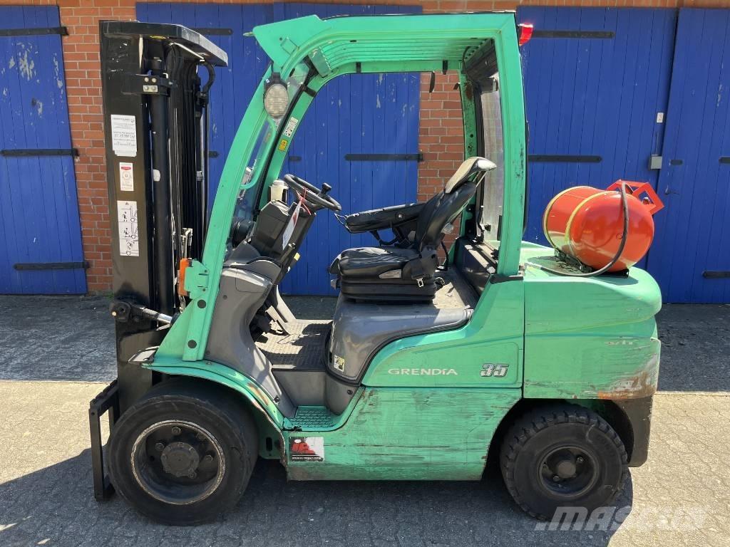 Mitsubishi FG 35 N Carrelli elevatori GPL