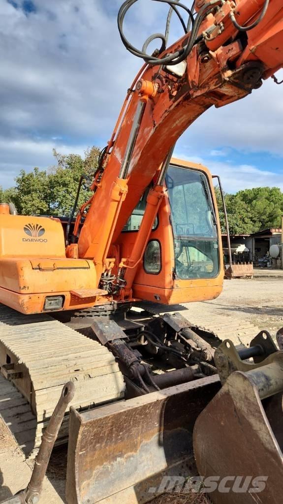 Daewoo EXCA 130 LCV Escavatori cingolati