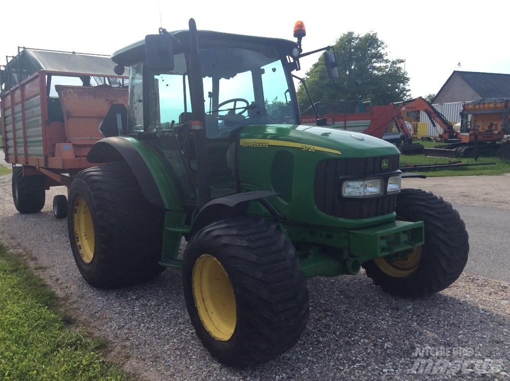 John Deere 5720 Trattori