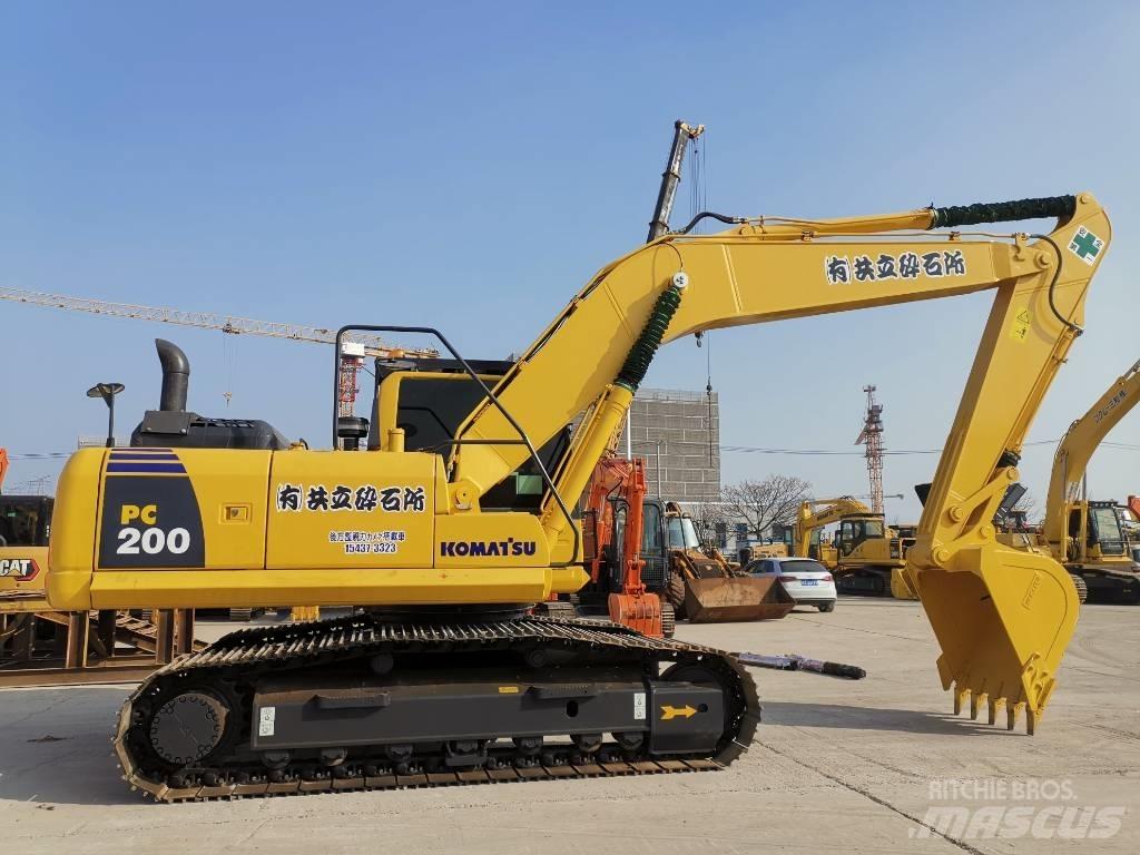 Komatsu PC 200-8N1 Escavatori cingolati