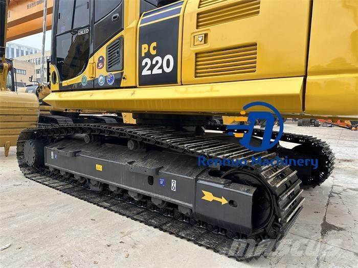 Komatsu PC 220-8 Escavatori cingolati