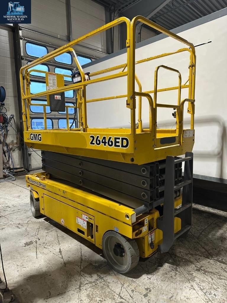 GMG 2646 ED Piattaforme a pantografo