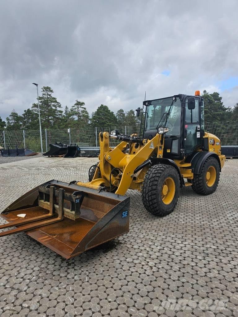 CAT 908 M Pale gommate