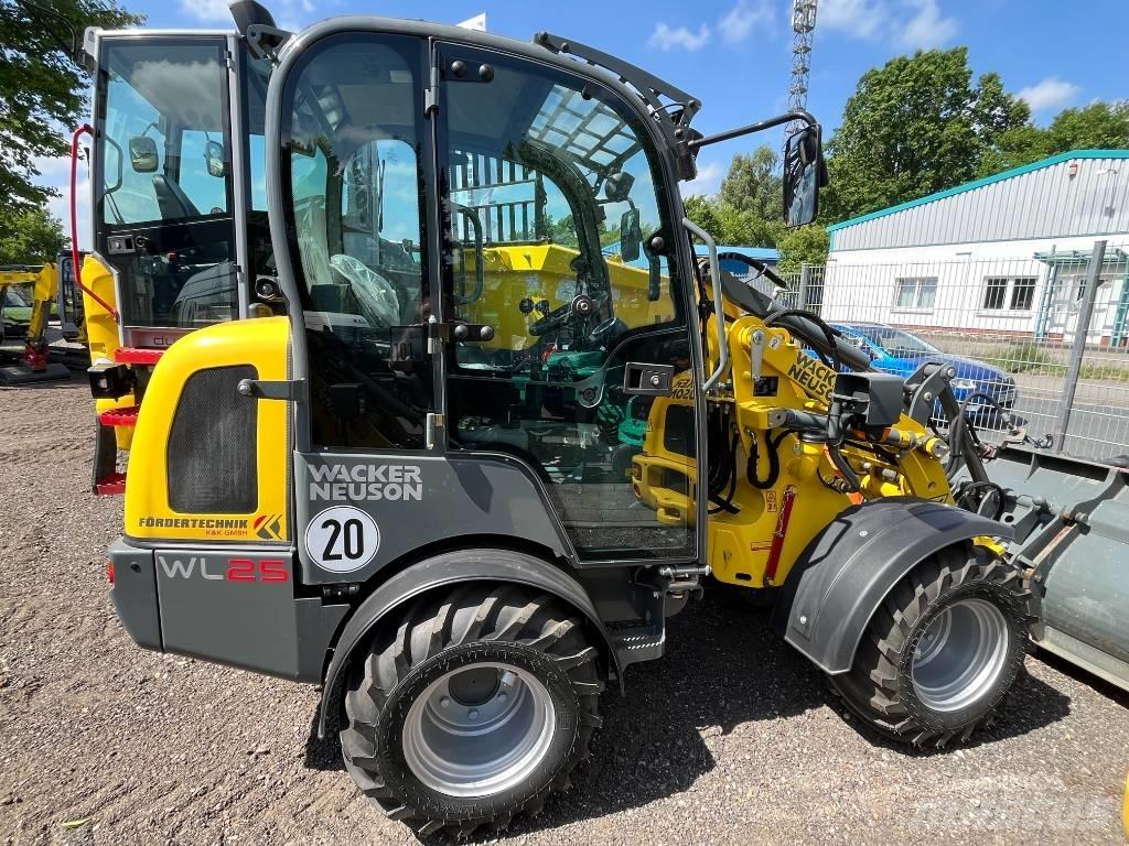 Wacker Neuson WL 25 Pale gommate