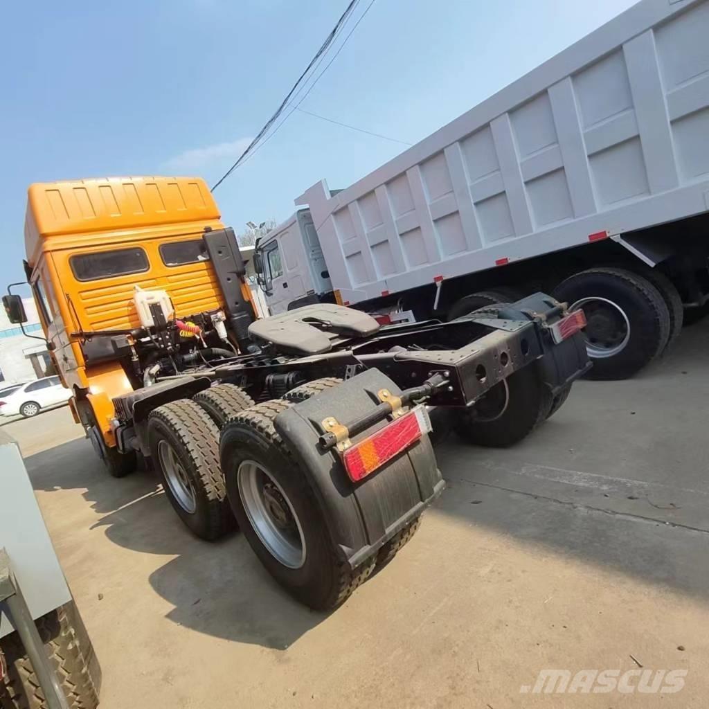Shacman F3000 6x4 Motrici e Trattori Stradali