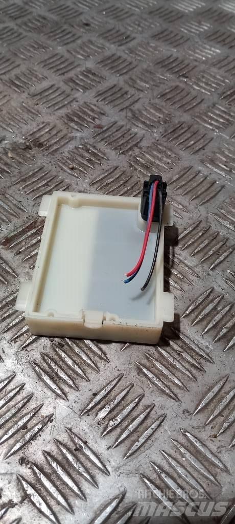 Scania R 440    1895453 Componenti elettroniche