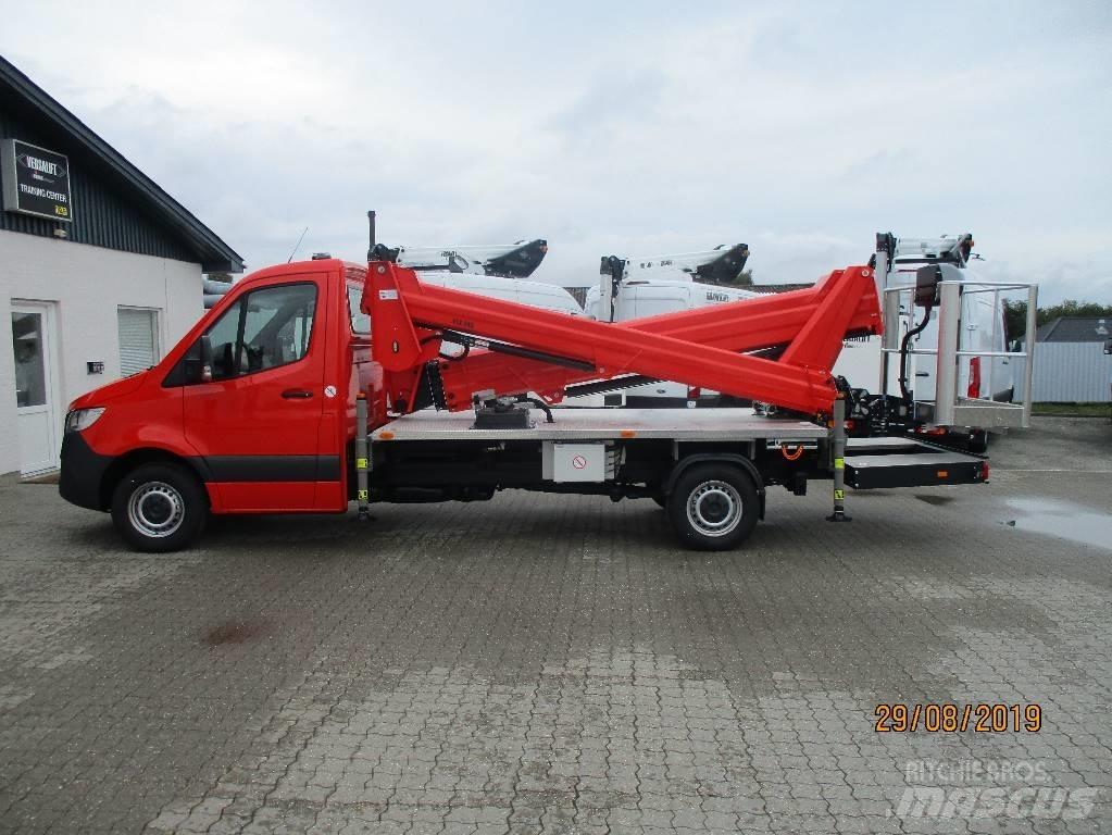 VERSALIFT VTX 240 G3 Piattaforme autocarrate