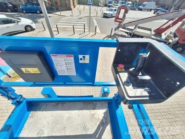Genie 2669RT Piattaforme a pantografo