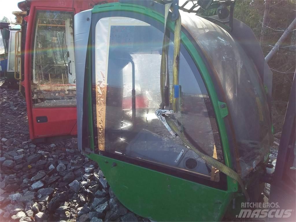 John Deere 1270e Cabine e interni