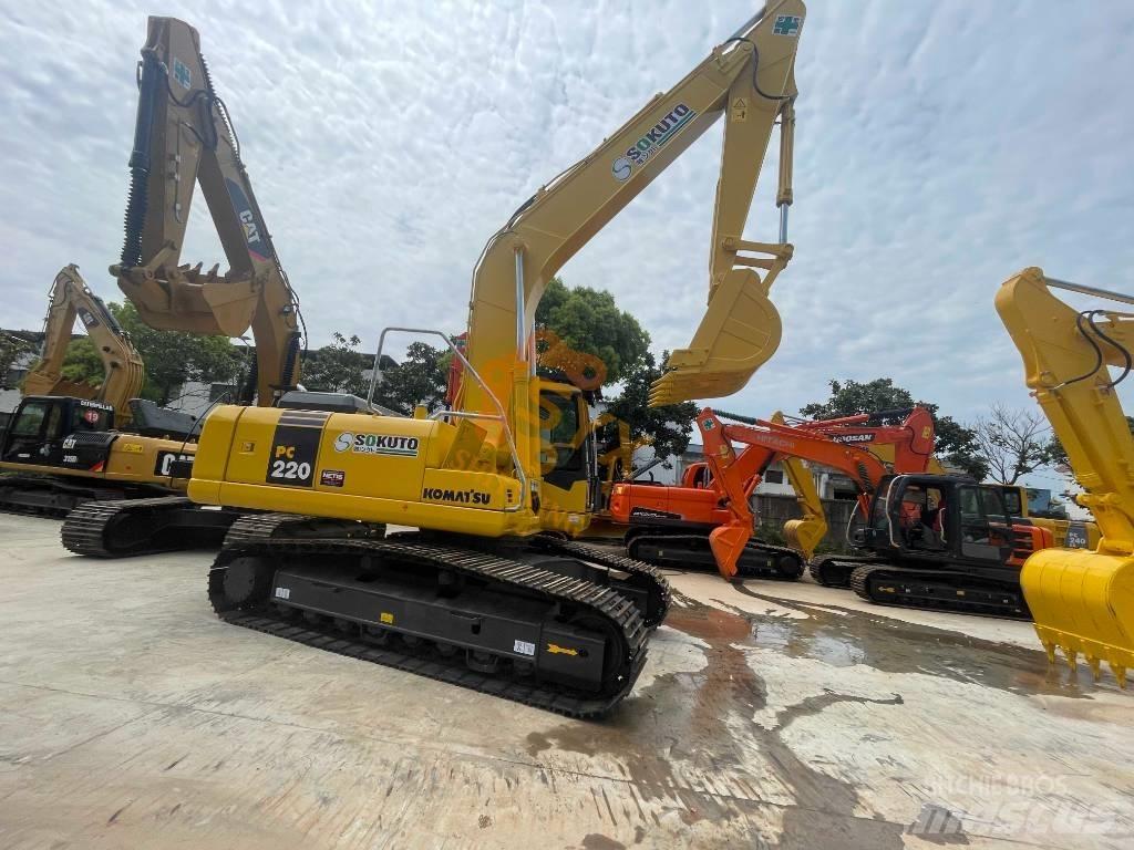 Komatsu PC 220 Escavatori cingolati