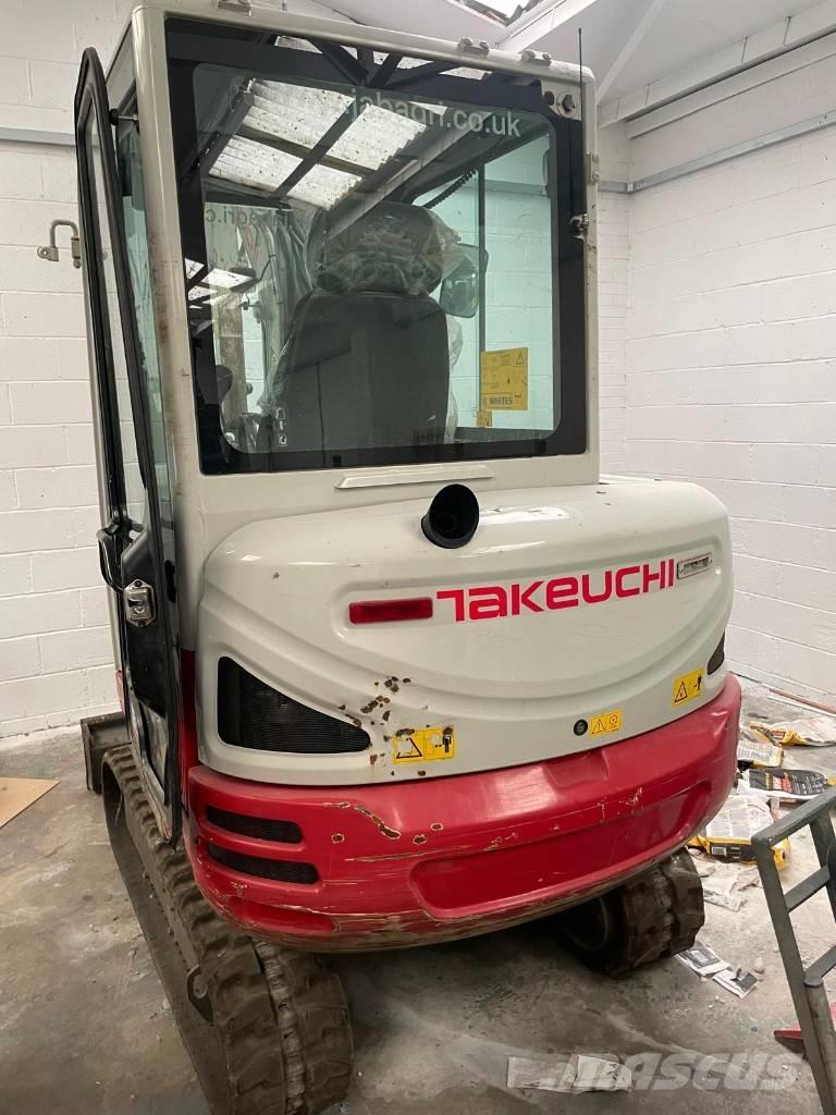Takeuchi TB 230 Miniescavatori