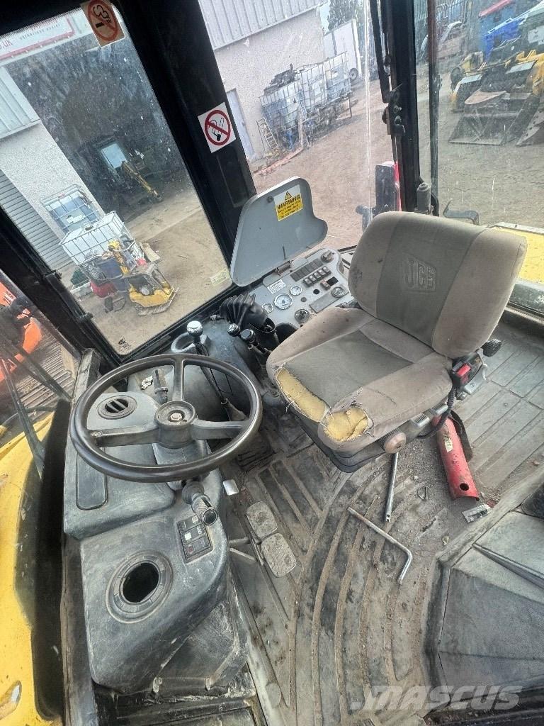 JCB 2 CX Airmaster Pale gommate