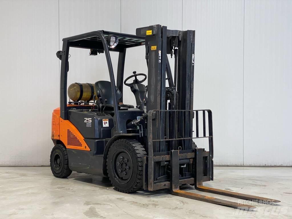 Doosan G25N-7 Carrelli elevatori GPL
