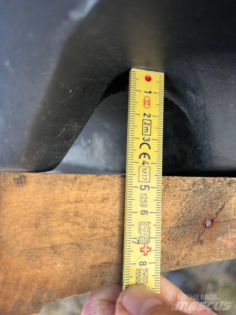 Trelleborg 650/60R34 Pneumatici, ruote e cerchioni