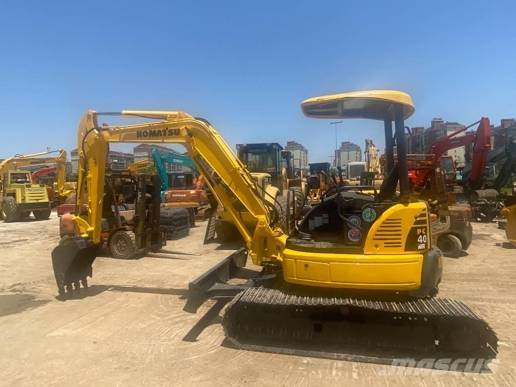 Komatsu PC 40 MR-2 Miniescavatori