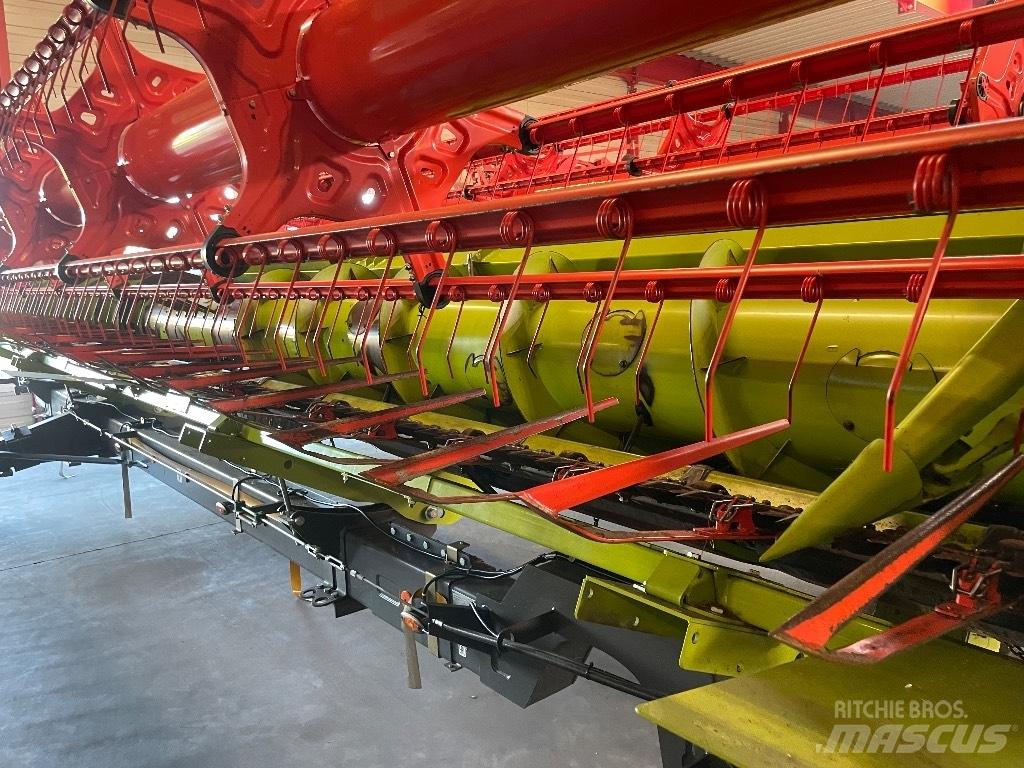 CLAAS Lexion 6700 Mietitrebbiatrici