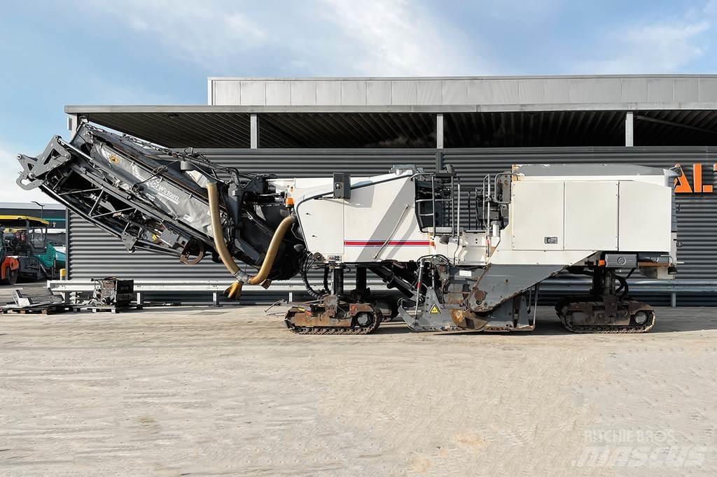 Wirtgen W 210 Fresa a freddo per asfalto