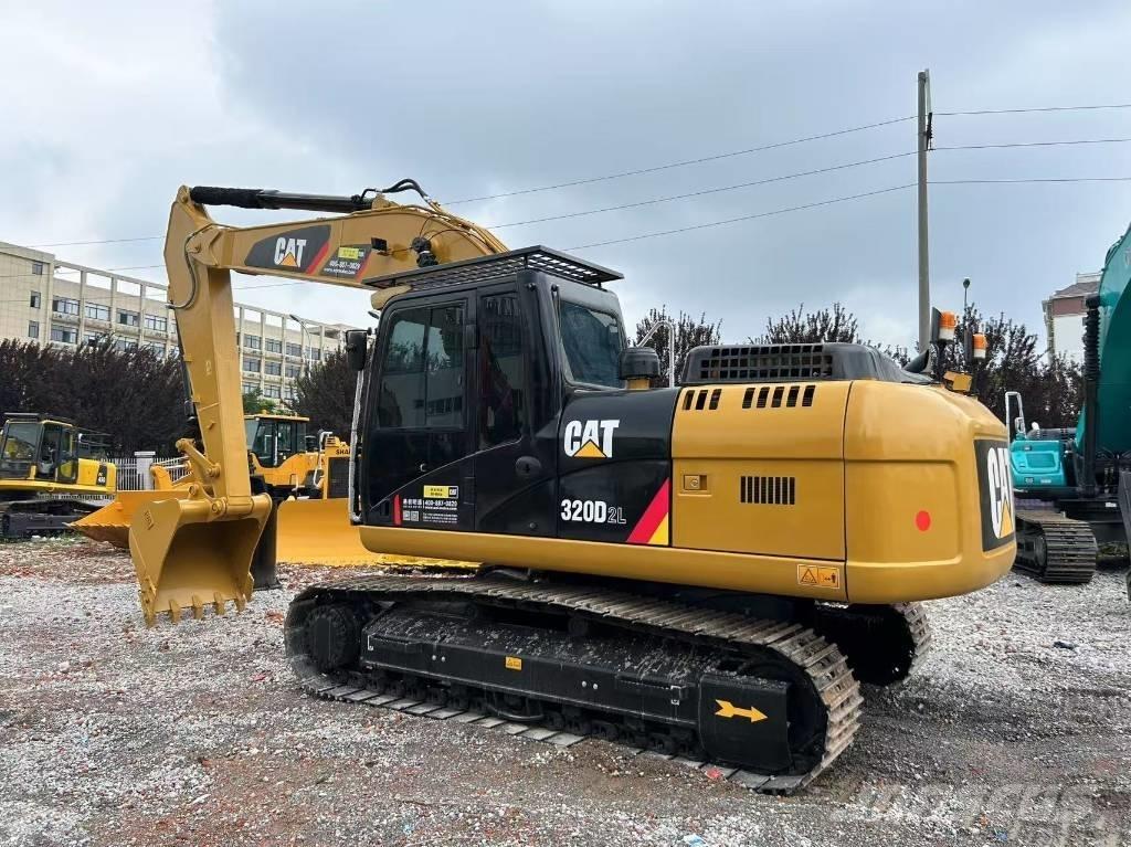 CAT 320D2L Escavatori cingolati