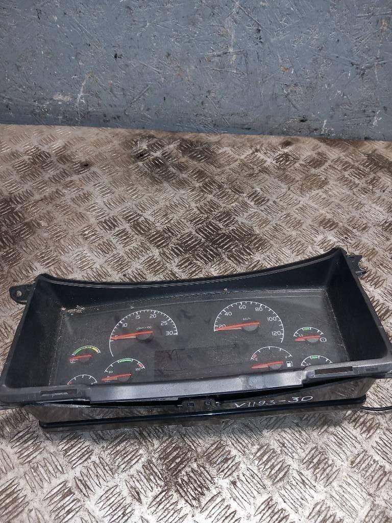 Volvo FH 12    20577363 Cabine e interni