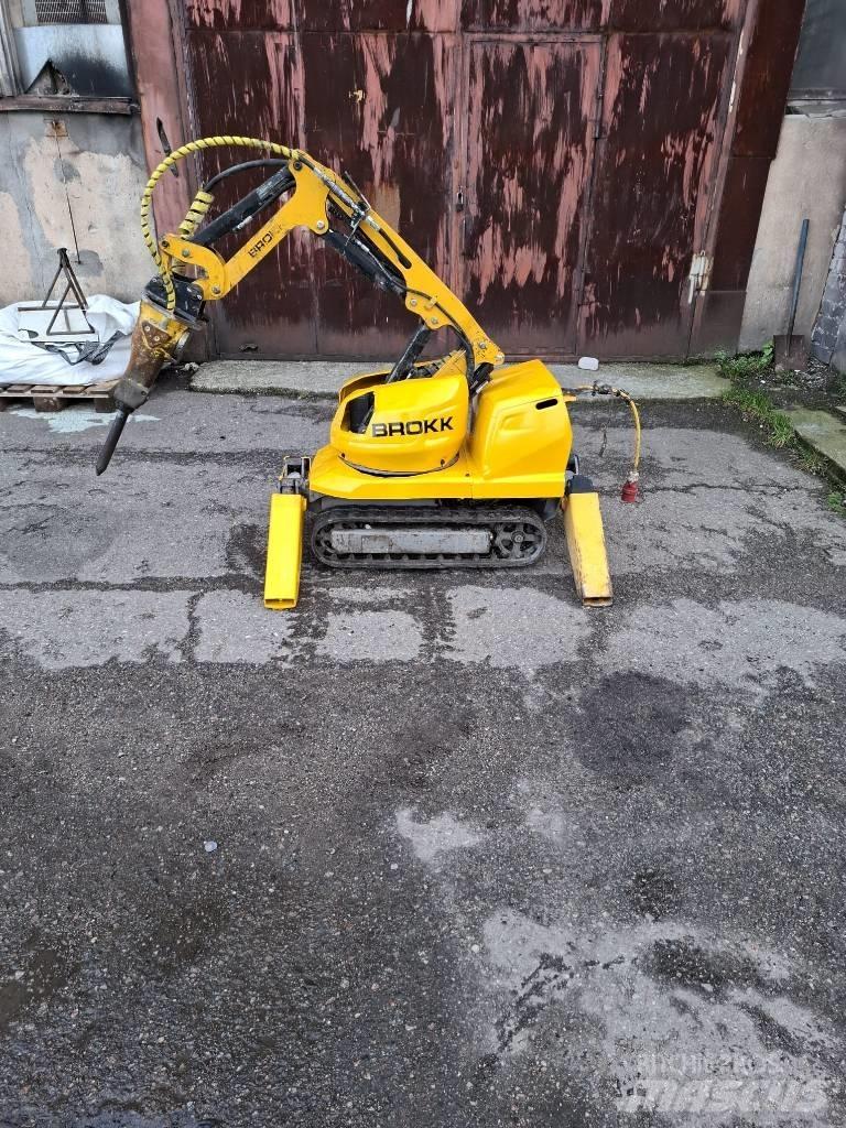 Brokk 60 Escavatori da demolizione