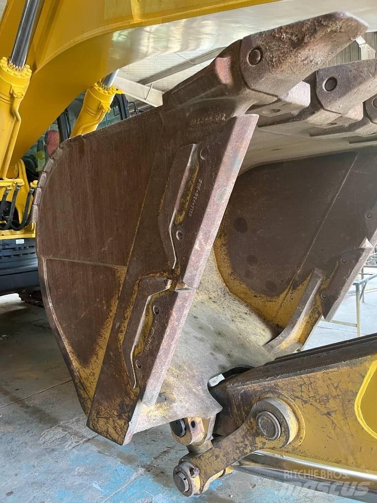 Komatsu PC 450 LC-8 Escavatori cingolati