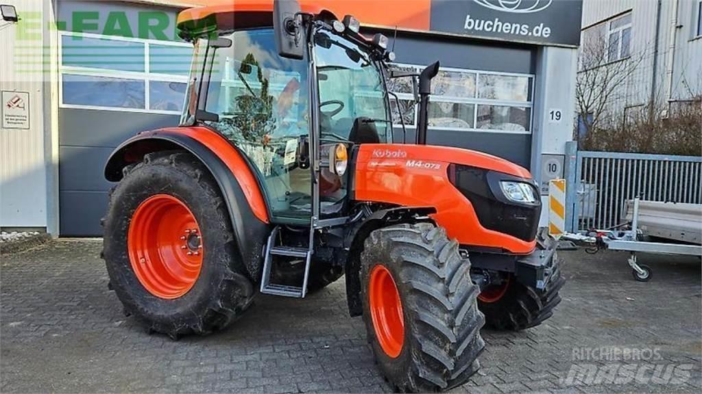 Kubota m4-073 cab Trattori