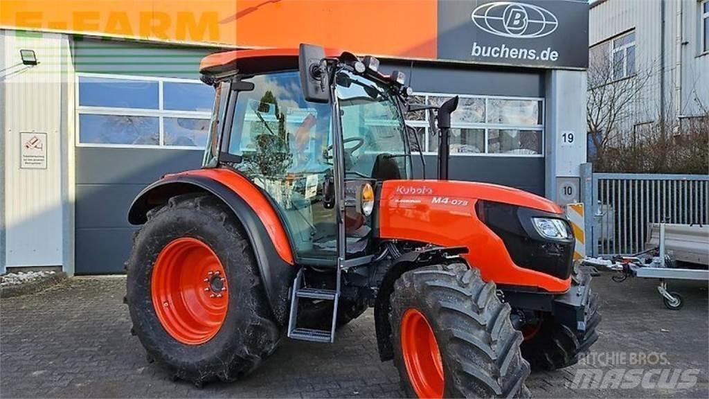 Kubota m4-073 cab Trattori