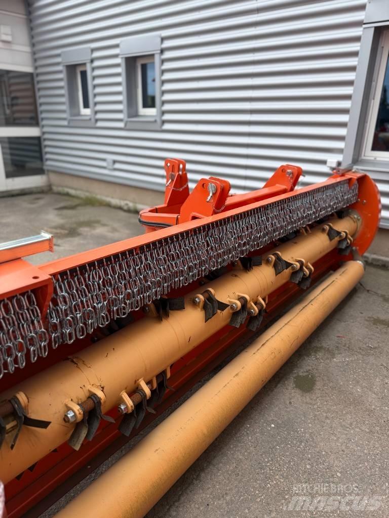 Agrimaster RV 320 Falciatrici/cimatrici per pascoli