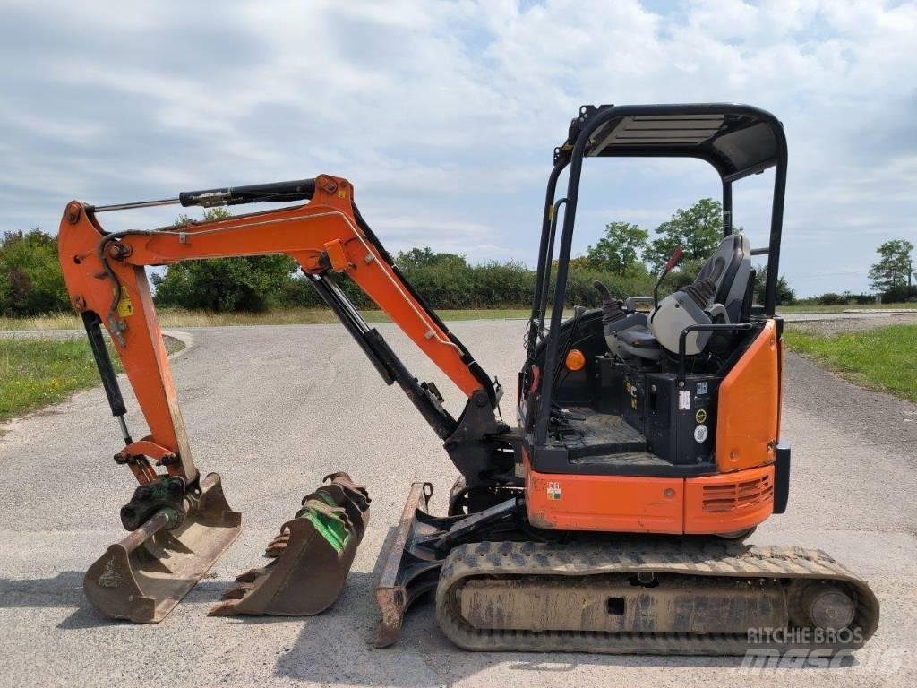 Hitachi ZX 26 U-5 A Miniescavatori